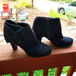 Black Suede Booties, super high heel, sexy 🤩